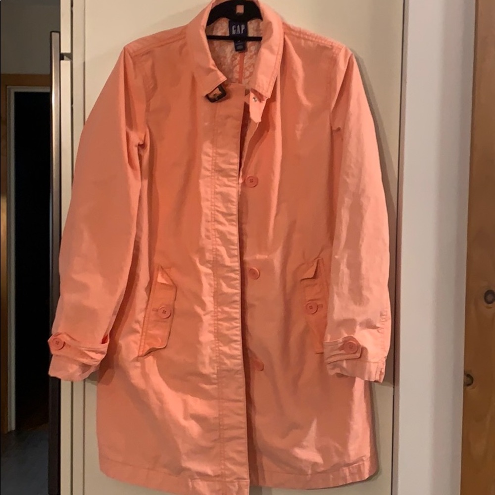 🎉HP🎉 GAP rain jacket - Picture 1 of 10